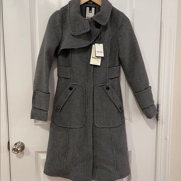 Soia & Kyo Tweed Herringbone Wool Coat - Picture 4 of 16